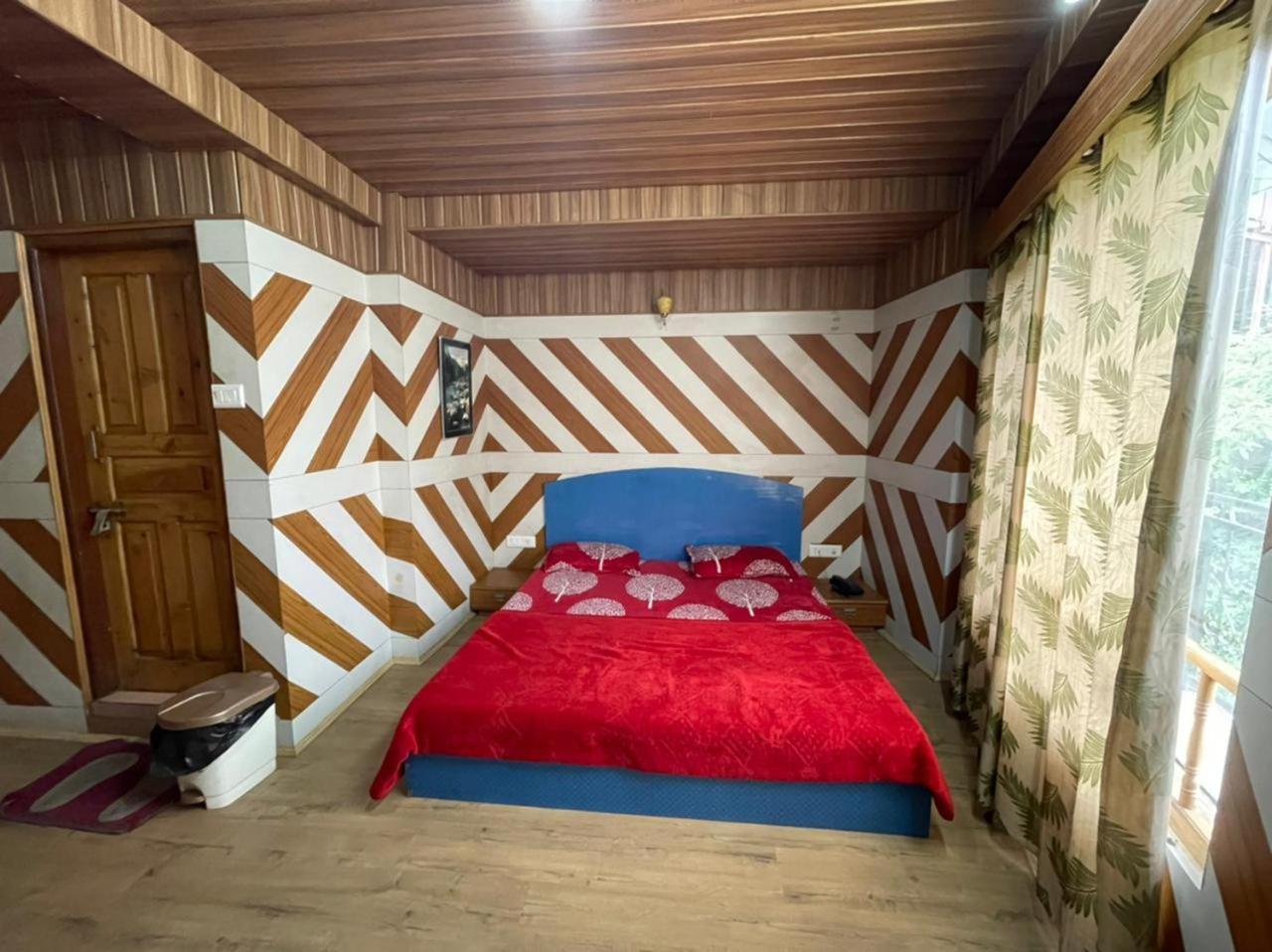 Hotel Snowflake Narkanda Kamer foto